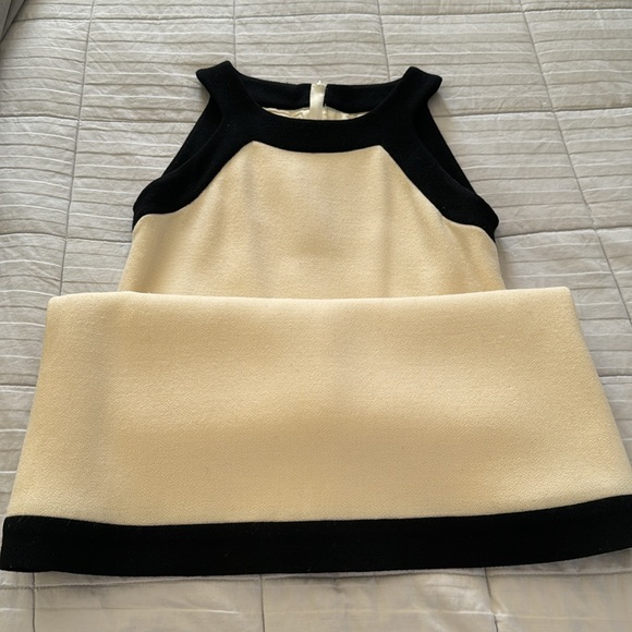 Moschino dress fully lined in silk to the knee dress (not too short) classy - Picture 5 of 6